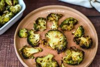 Keto Garlic Parmesan Roasted Broccoli Recipe