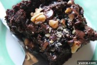 Quick Chocolate Campfire Cake: Moist Recipe for Outdoors