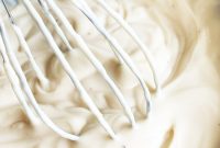 Creamy Garlic White Pizza Sauce Made in One Pot