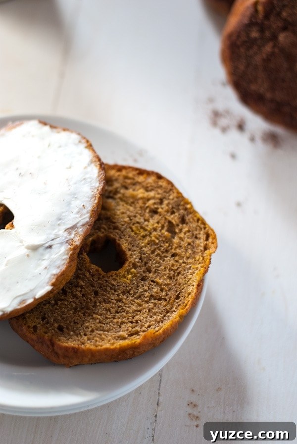 Pumpkin Bagels with Ginger Cinnamon Sugar Crunch Topping 3 Pumpkin bagels recipe with ginger cinnamon sugar | @cookiedesire