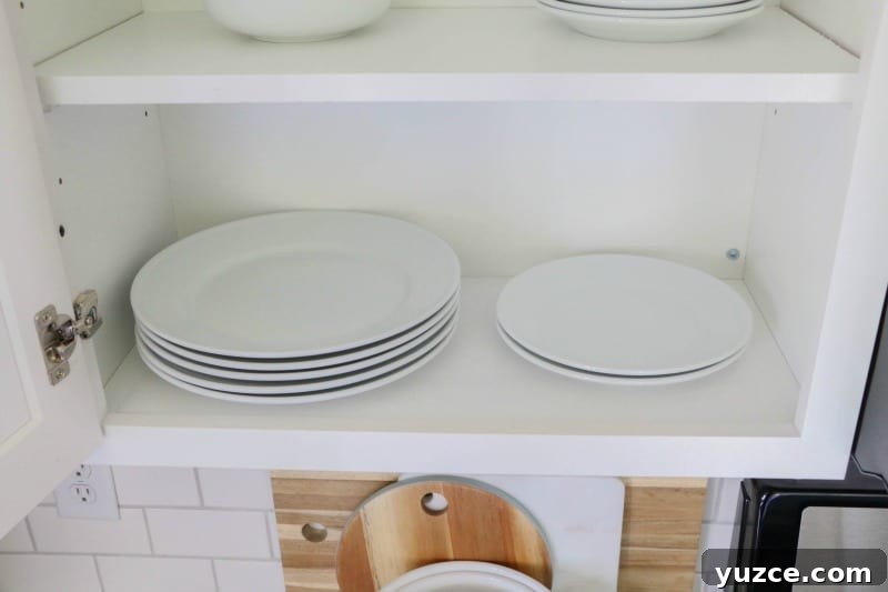 Guide to Lining Kitchen Cabinets: Step-by-Step Tips and Materials 8 Duck-7