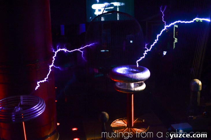Inside Boston's Museum of Science: Exhibits, Tips & Highlights 7 Museum of Science Lightning1