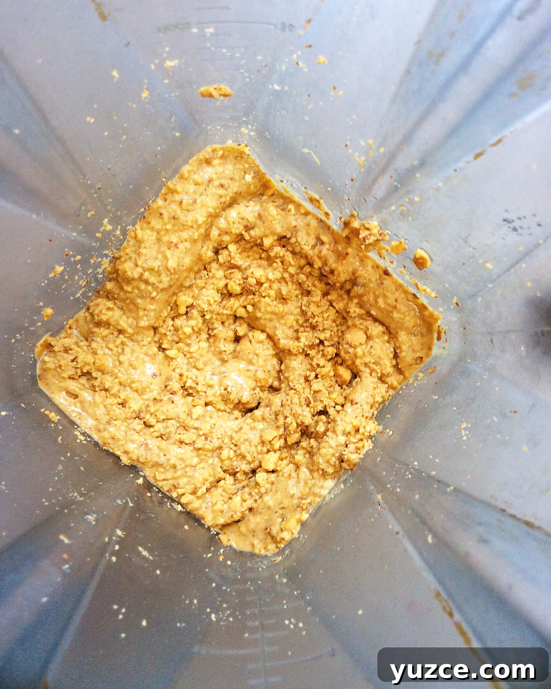Dark Chocolate Cashew Almond Butter Recipe for Smooth Spreads 4 Dark Chocolate Cashew-Almond Butter