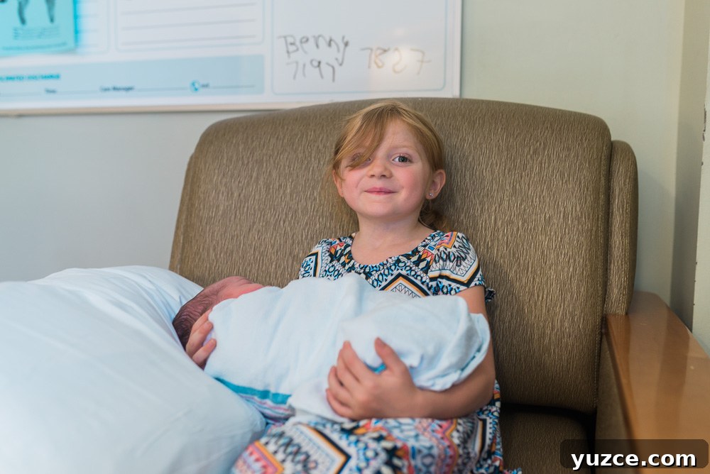 Welcome to the World, Baby Finnegan: Introducing Your Newborn 23 finnegan charles birth day web-27