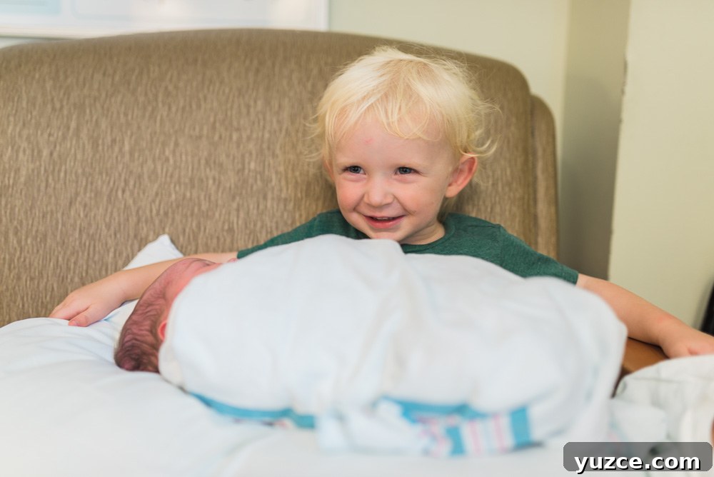 Welcome to the World, Baby Finnegan: Introducing Your Newborn 25 finnegan charles birth day web-29
