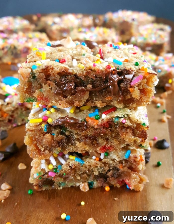 Chewy Blondies Base Recipe: Simple Classic Blondie Recipe 4 Best Ever Chewy Blondies Recipe - Easy base recipe for the best chewy blondies ever.