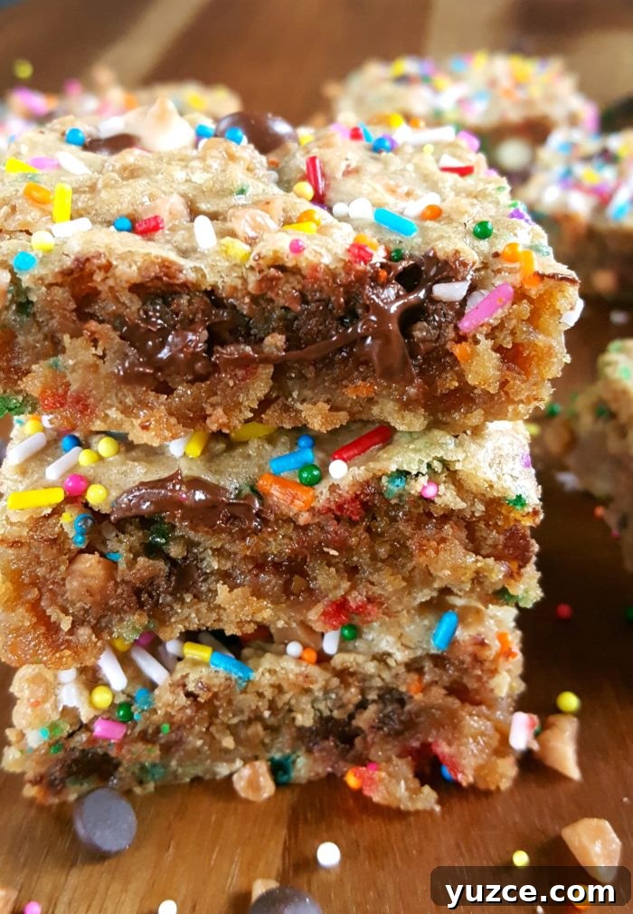 Chewy Blondies Base Recipe: Simple Classic Blondie Recipe 6 Best Ever Chewy Blondies Recipe - Easy base recipe for the best chewy blondies ever.