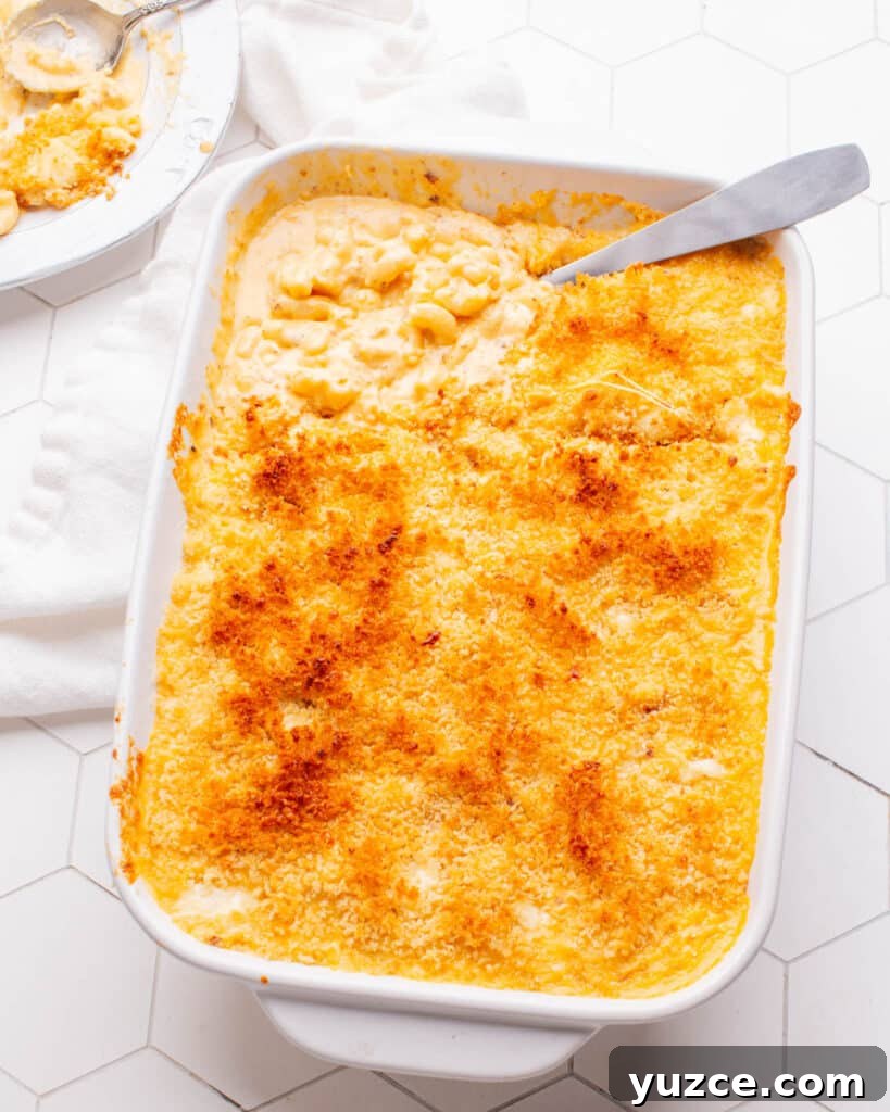 Baked mac and cheese