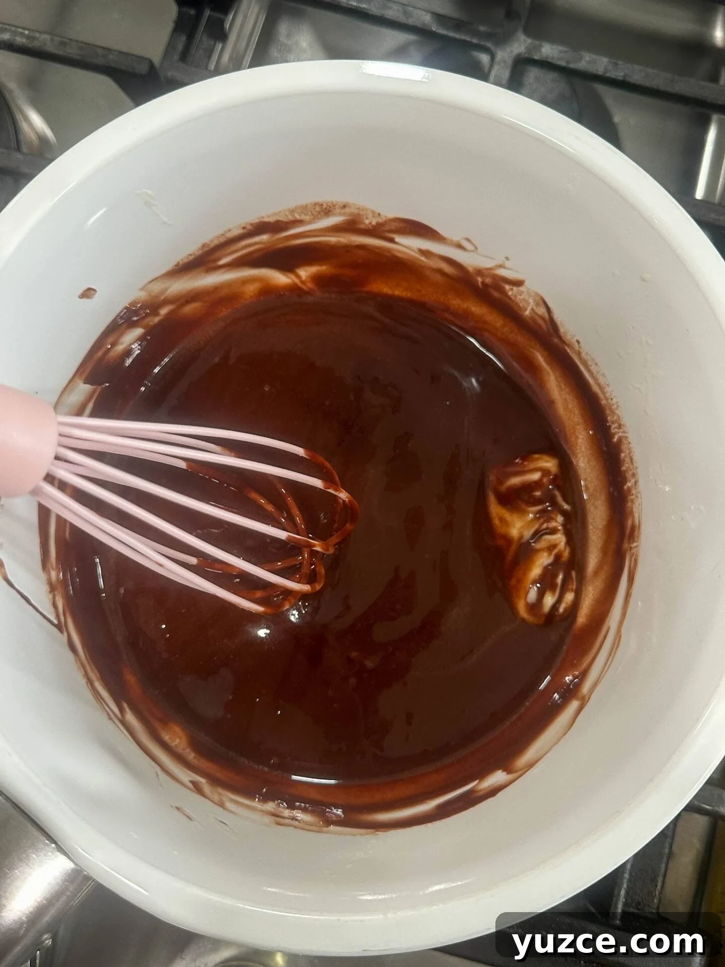 Giant Oreo Cake Recipe: How to Bake a Show‑Stopping Oreo Layer Cake 6 Chocolate glaze