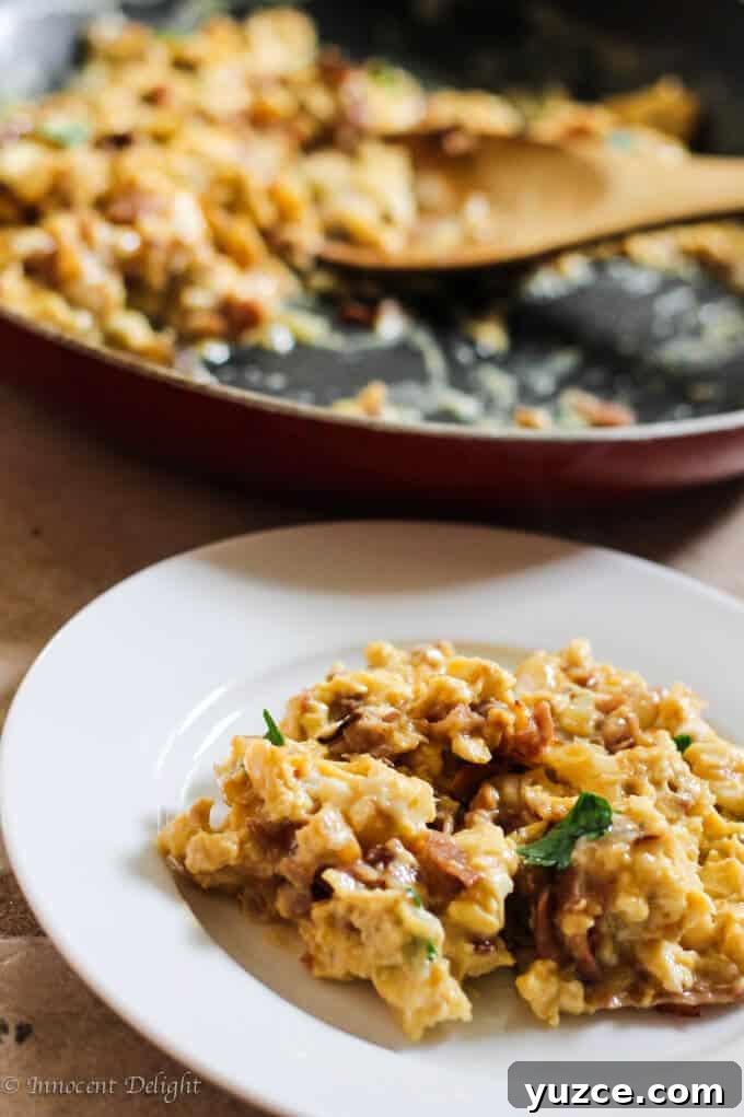 Prosciutto and Mozzarella Scrambled Eggs Recipe 5 Scrambled eggs with prosciutto and mozzarella