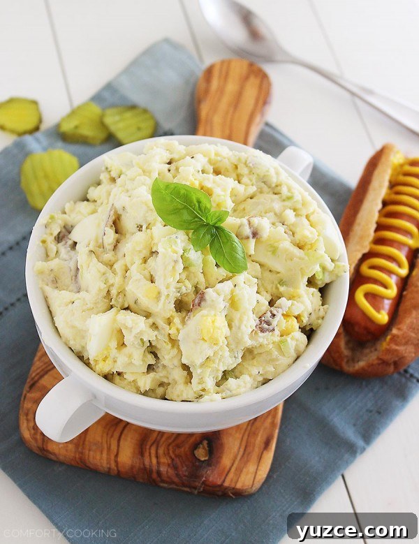Classic Southern Potato Salad Recipe Made with Mayo and Eggs 2 Simple Southern Potato Salad – Creamy, cool potato salad goes perfectly with all your BBQ favorites! This easy recipe is my best-ever batch and uses fresh ingredients.
