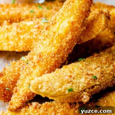 Image for Crispy Deep Fried Pickles with Sriracha Ranch Dipping Sauce