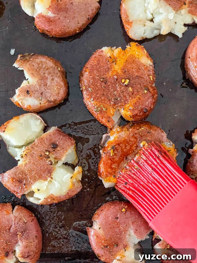 Crispy Smashed Potatoes with Spicy Creole Sauce 8 img 6704 7