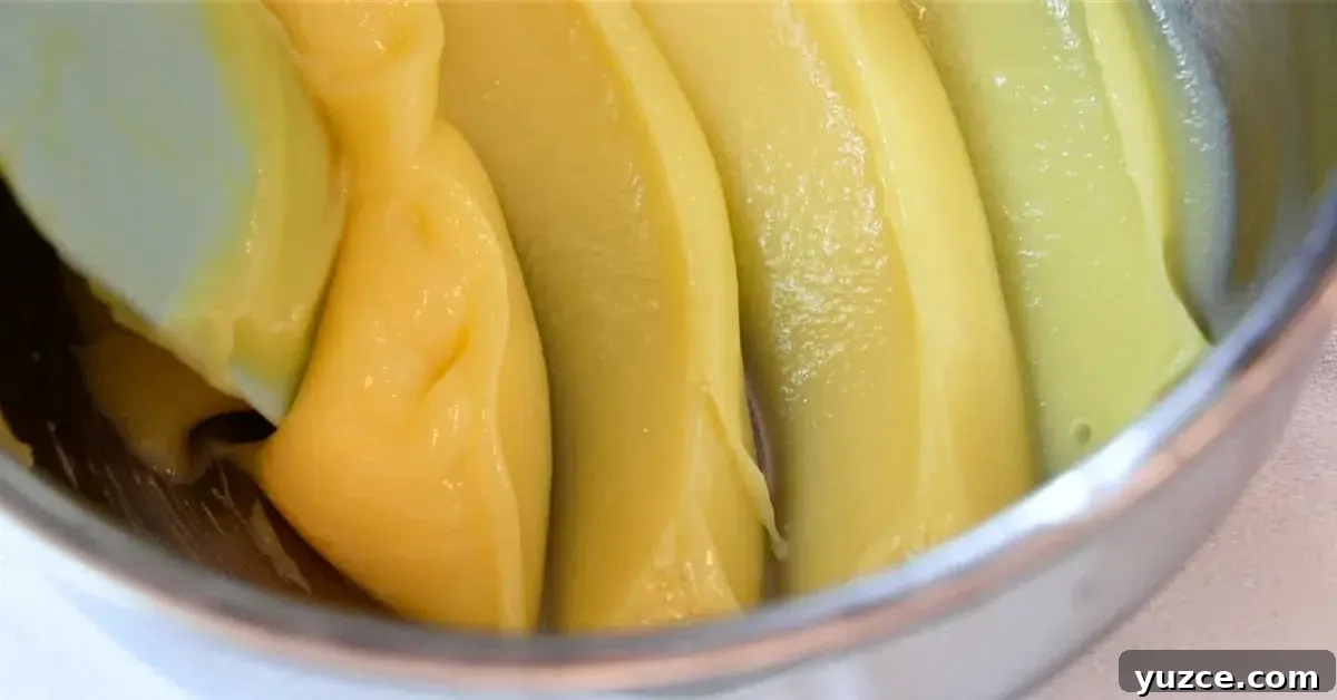 Luscious Lemon Buttercream Frosting Recipe for Cakes and Cupcakes 8 smooth homemade lemon curd