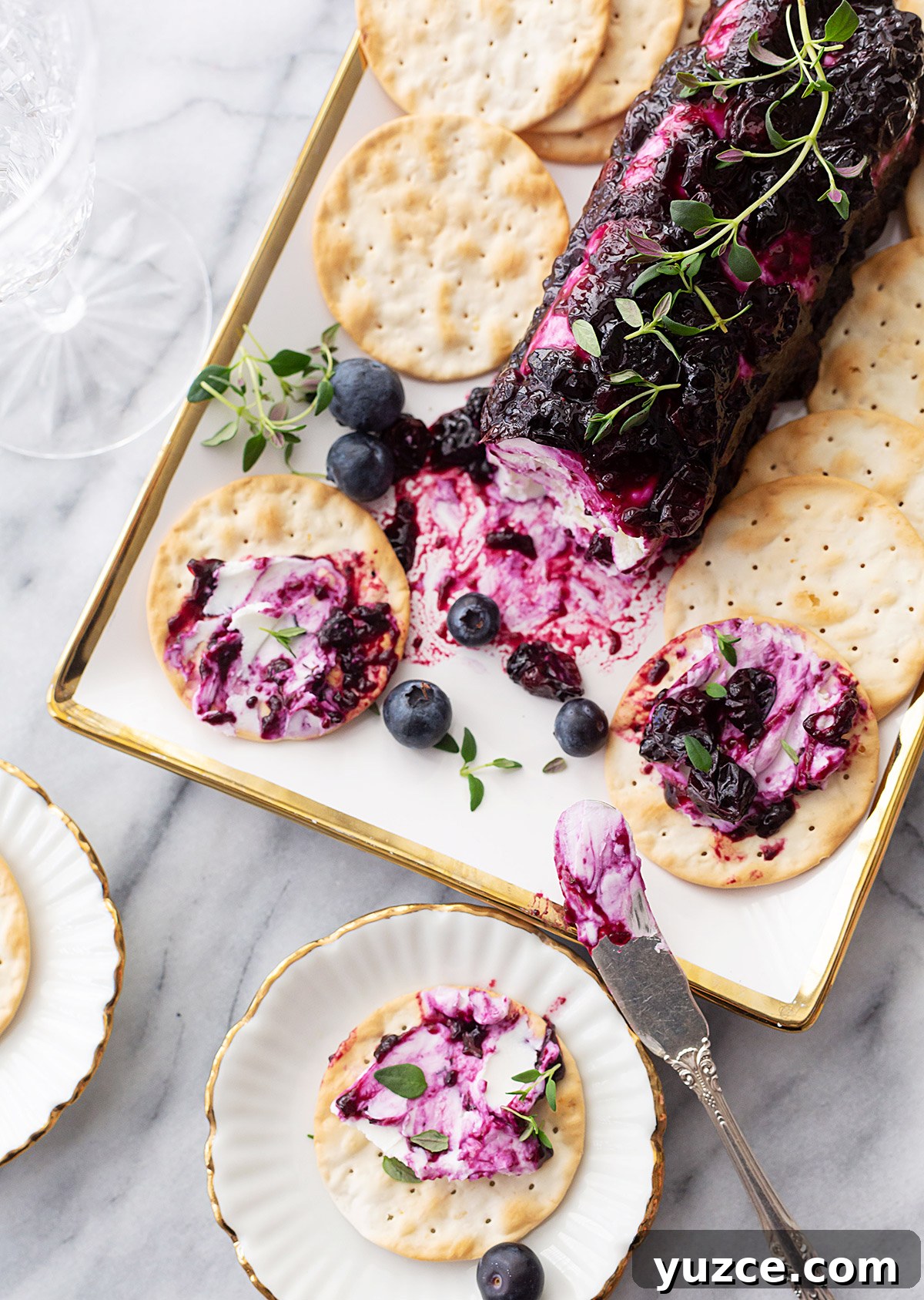 Creamy Goat Cheese Log with Blueberries and Honey 8 Blueberry Goat Cheese Log Recipe