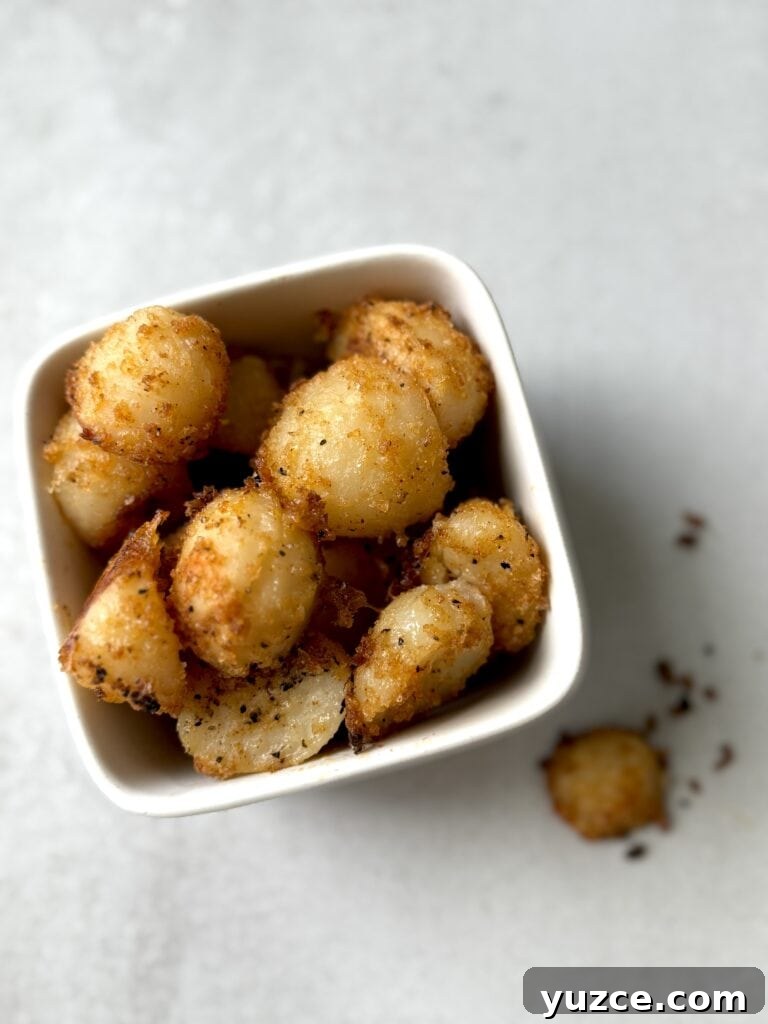 Crispy Herb-Roasted Potatoes with Garlic and Parmesan 2 crispy roasted potatoes