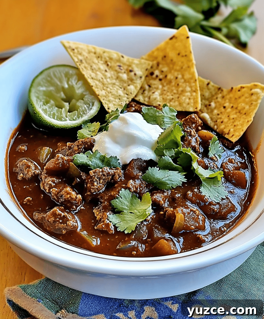 Anthony Bourdain’s New Mexico Beef Chili Recipe You’ll Love 2 Anthony Bourdain’s New Mexico Style Beef Chili Recipe