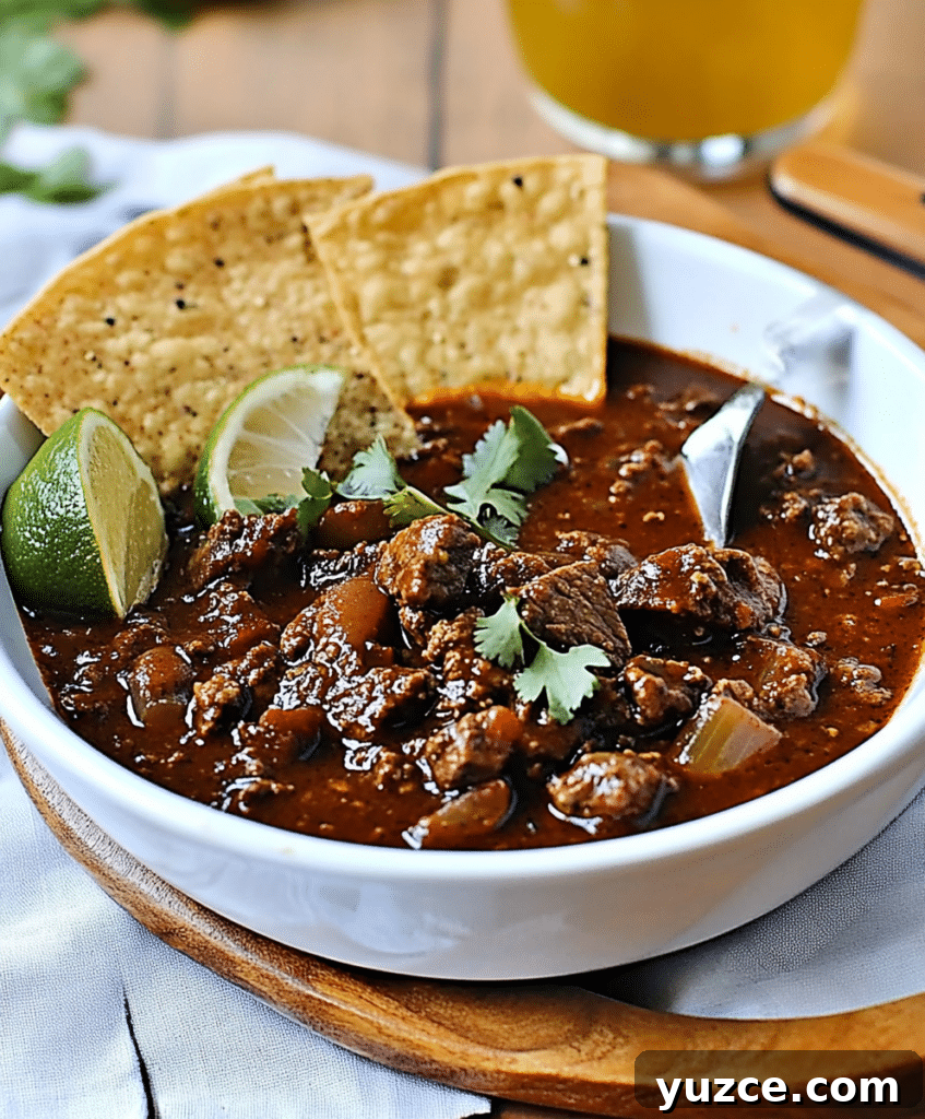 Anthony Bourdain’s New Mexico Beef Chili Recipe You’ll Love 4 Anthony Bourdain’s New Mexico Style Beef Chili Recipe