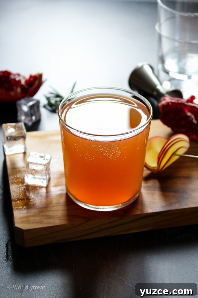 pom-cider martini